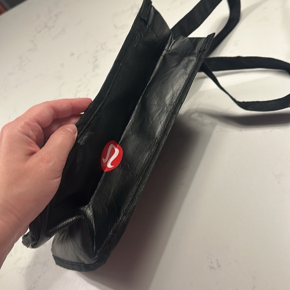 Lululemon snap bag - Picture 3 of 5